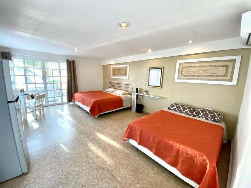 Skyline Suite Image 25