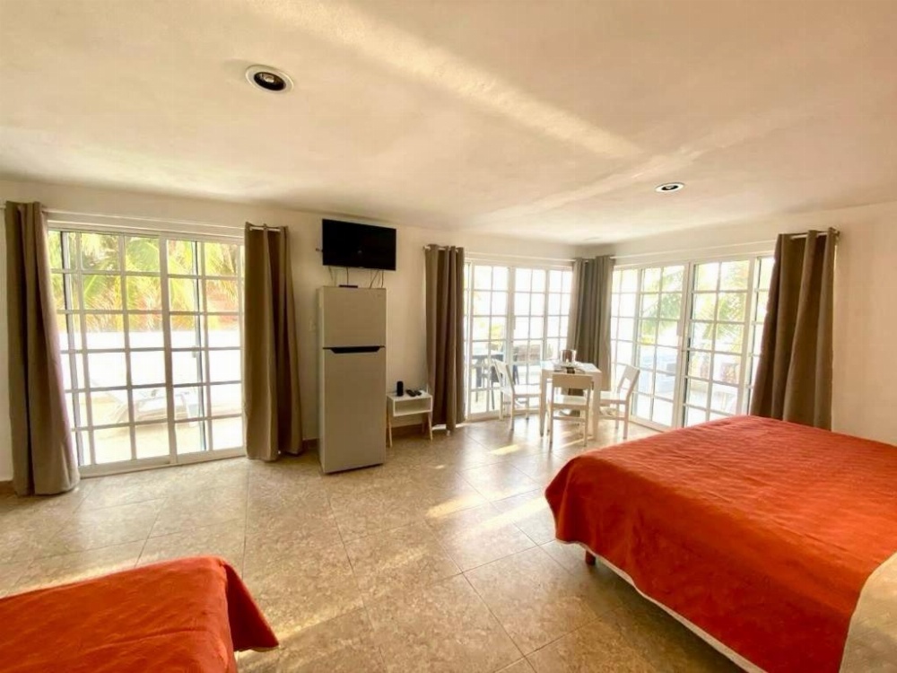 Skyline Suite Image 26