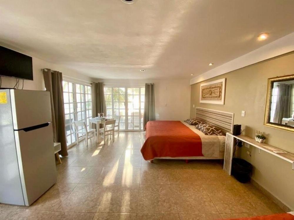 Skyline Suite Image 29