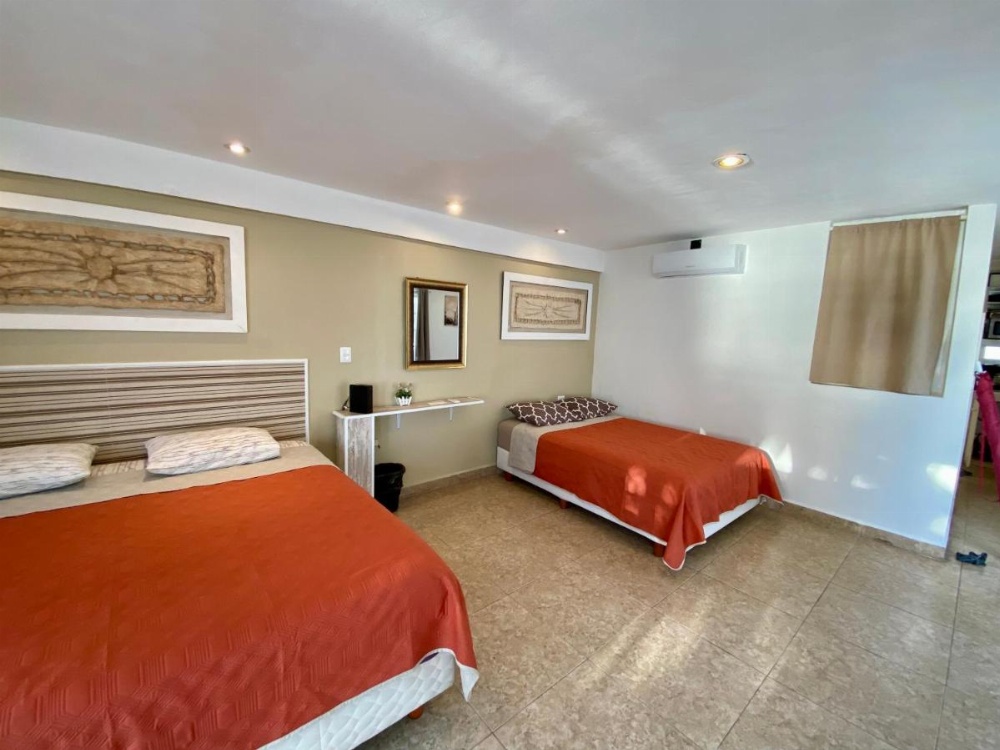 Skyline Suite Image 30
